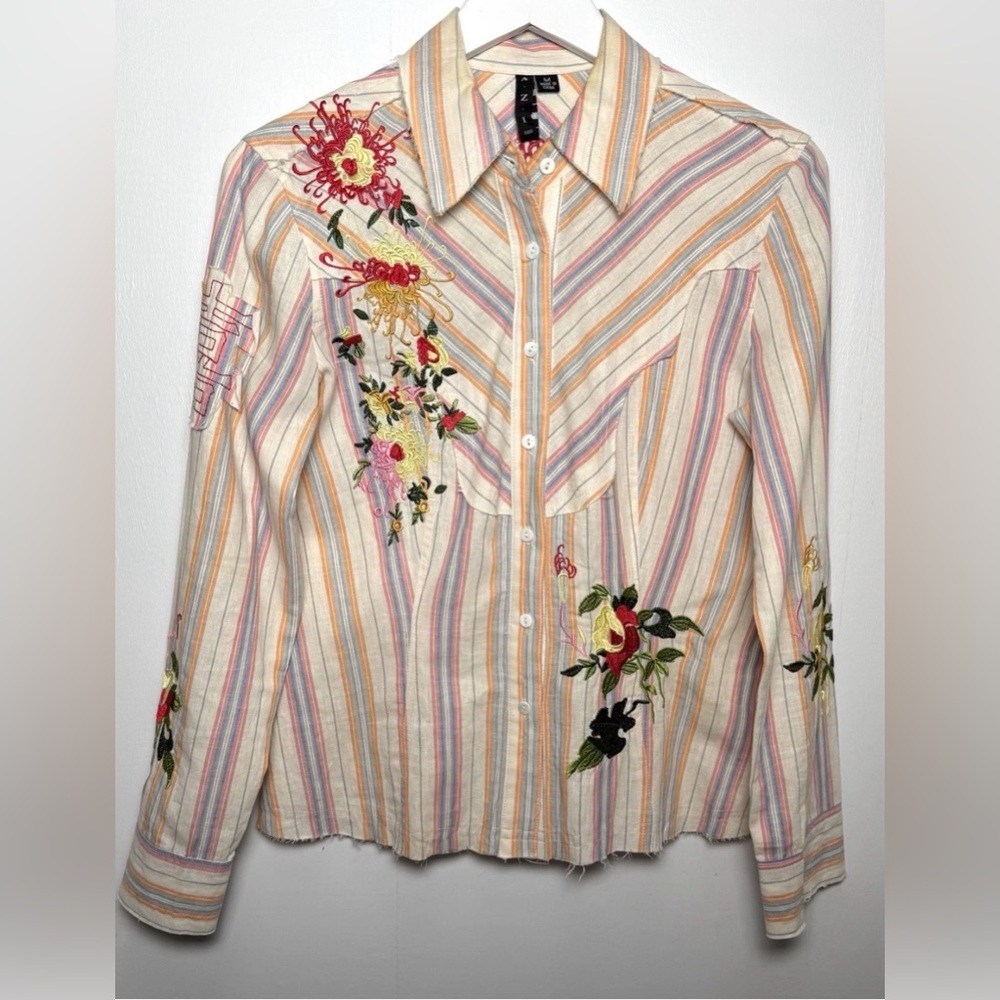 AZI Embroidered Stripe Blouse Western Boho Floral Detail Raw Hem M - Picture 2 of 13
